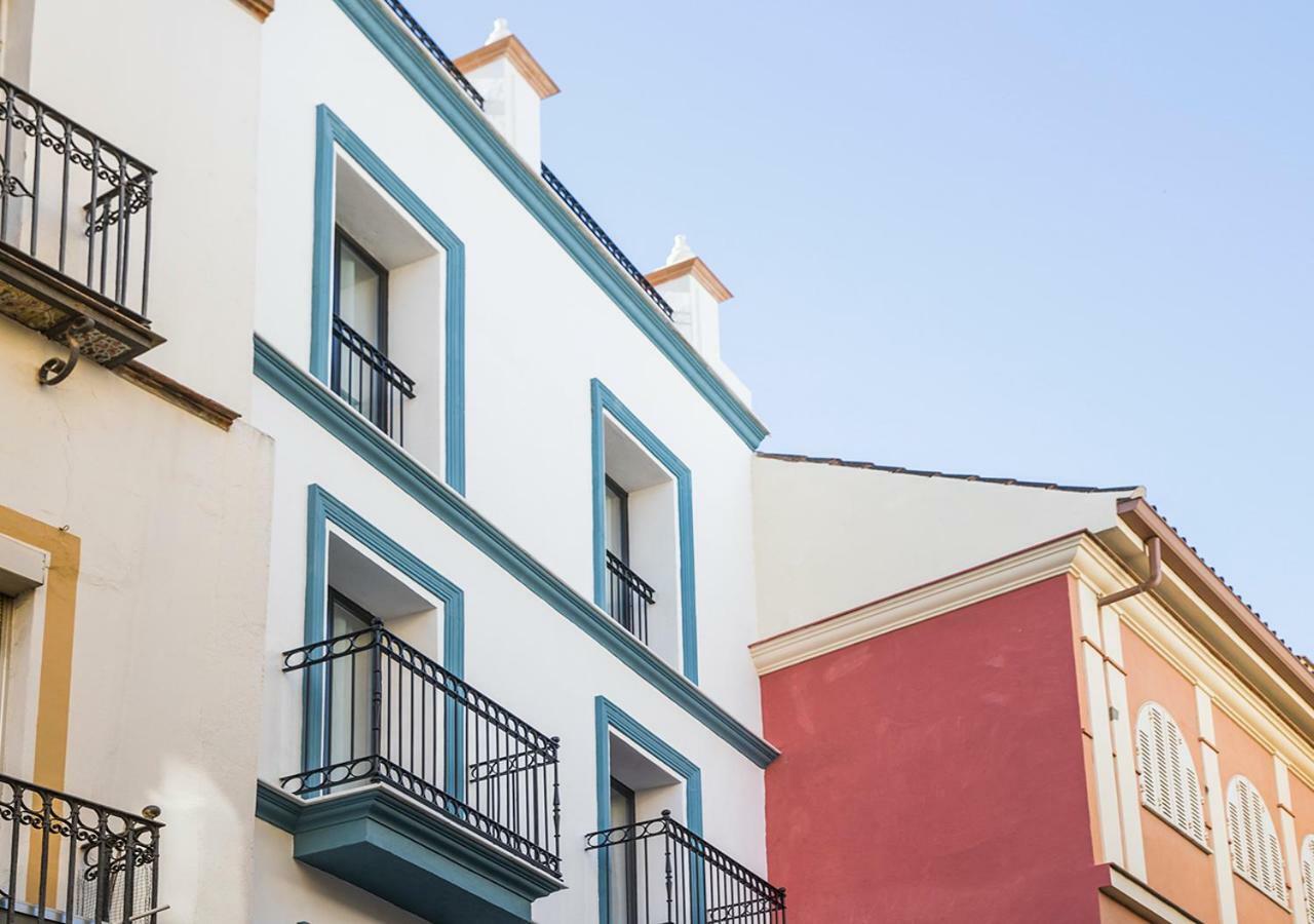 Feria Pool & Luxury Apartment Seville Ngoại thất bức ảnh
