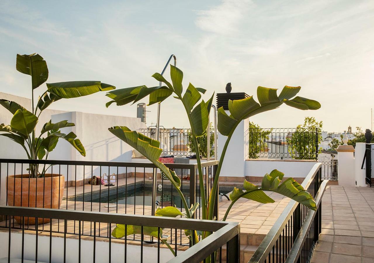 Feria Pool & Luxury Apartment Seville Ngoại thất bức ảnh