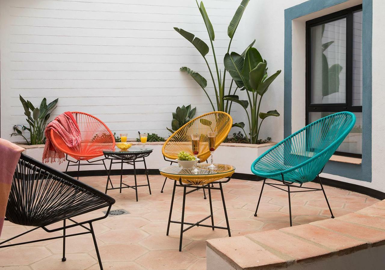 Feria Pool & Luxury Apartment Seville Ngoại thất bức ảnh